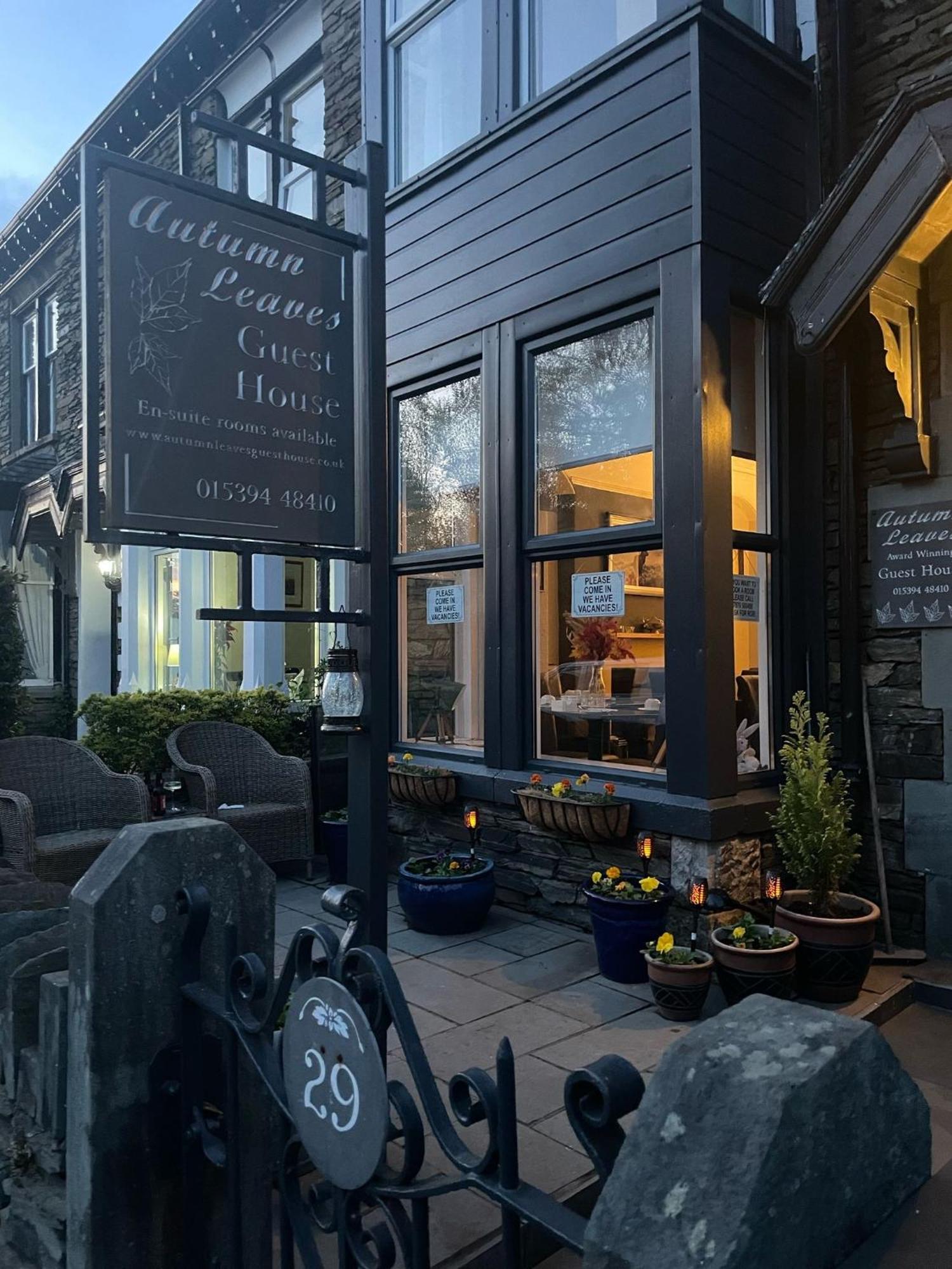 Autumn Leaves Guest House Windermere Exteriör bild