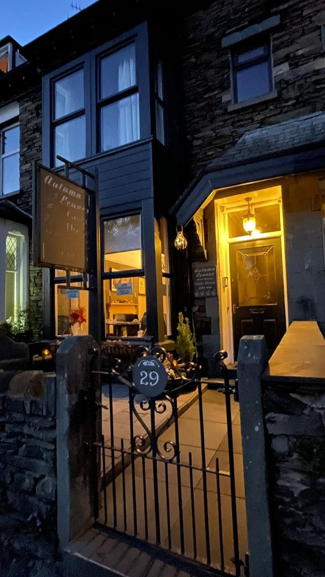 Autumn Leaves Guest House Windermere Exteriör bild