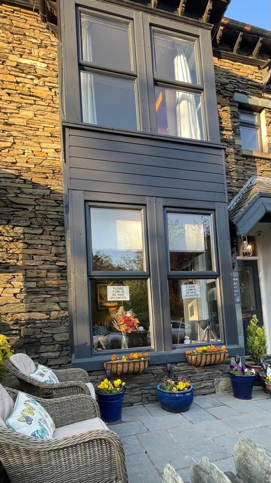 Autumn Leaves Guest House Windermere Exteriör bild